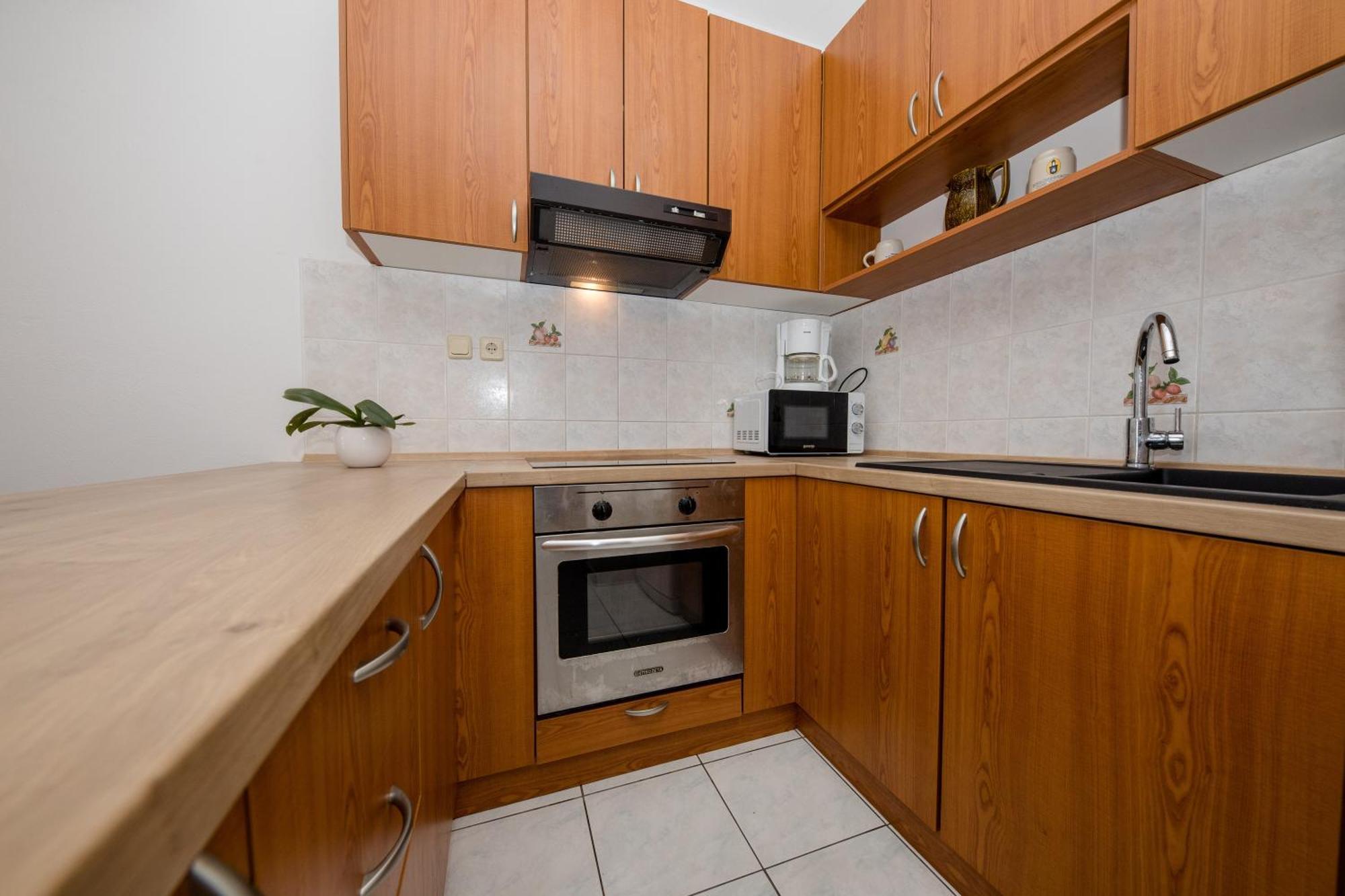 Apartments And Rooms By The Sea Supetarska Draga - Gornja, Rab - 11579 Номер фото